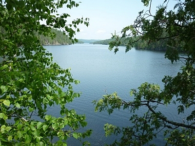 Mattawa River scenery while hiking the History Loop on Etienne Trail in Samuel de Champlain Park.