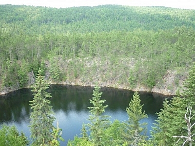 Lookout point where we saw a blue jay while hiking the History Loop on Etienne Trail.