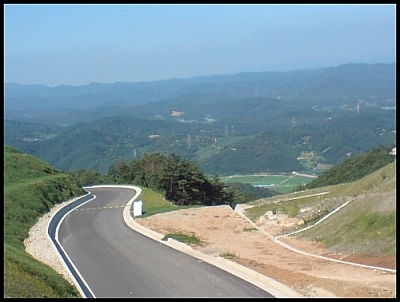 The scenery was spectacular while driving around the national park during our Jirisan wetland eco-tour.