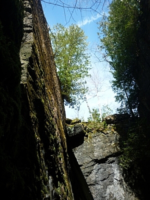 Looking up from inside one of the crevasses at Nottawasaga Lookout Park.