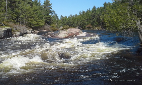 Rough waters at Five Finger Rapids in French River.